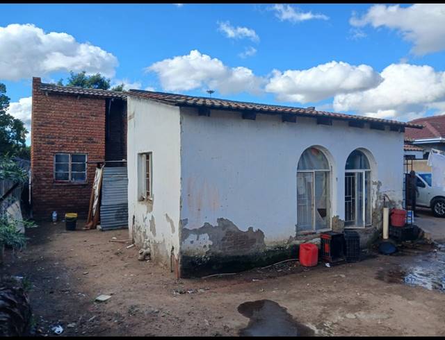 3 BEDROOM HOUSE FOR SALE IN WESTENBURG